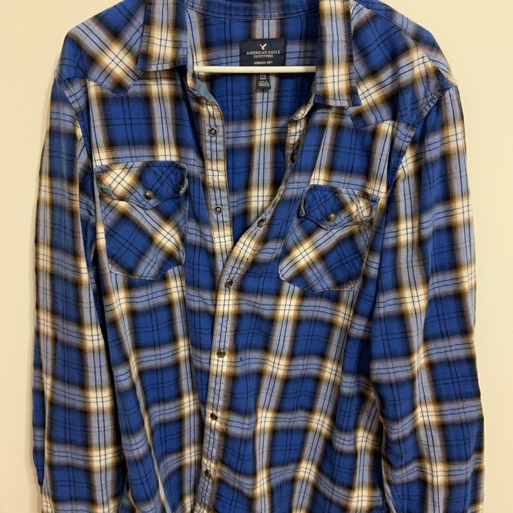 !MENS AMERICAN EAGLE BUNDLE!! 2 Long-sleeve shirts